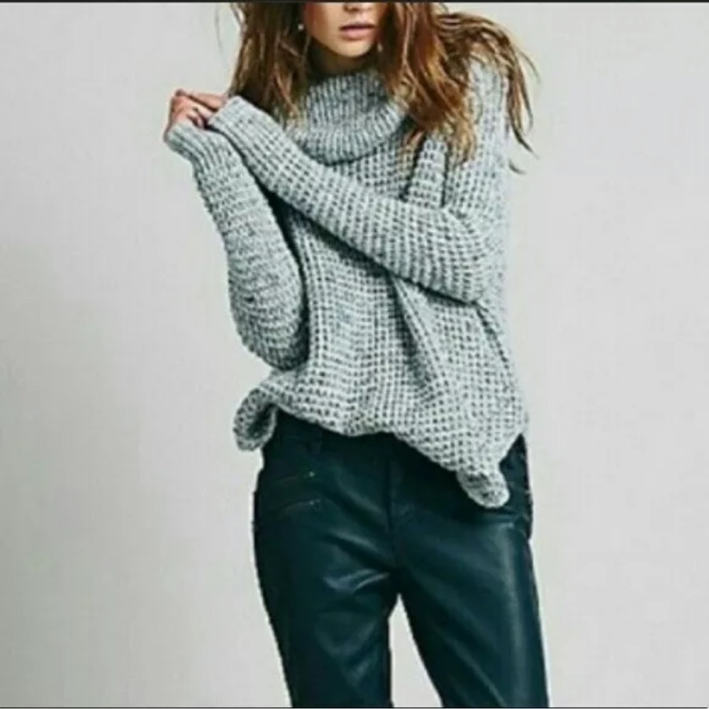 Free People blue chunky knit Dylan tweedy cowl turtleneck Sweater Size XS